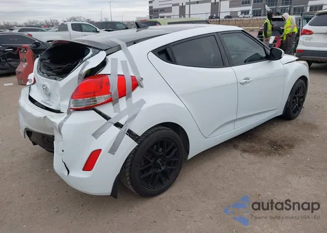 2013 Hyundai Veloster Base W/Gray z USA, uszkodzony, nr VIN KMHTC6ADXDU174290